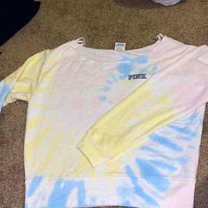The dye sweatshirt